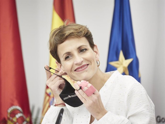 La presidenta de Navarra, María Chivite, en una rueda de prensa.
