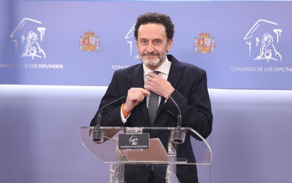 El vicesecretario general y portavoz de Ciudadanos, Edmundo Bal, interviene en una rueda de prensa previa a una reunión de la Junta de Portavoces, en el Congreso de los Diputados, a 15 de febrero de 2022, en Madrid (España).