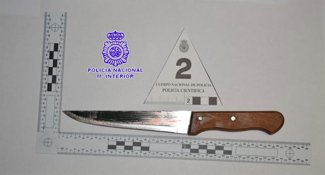 Arma utilizada por el detenido durante la agresión.