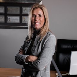 Archivo - La nueva presidenta de la Asociación de Factoring, Alma Abad.