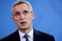 Stoltenberg niega una retirada rusa de la frontera con Ucrania