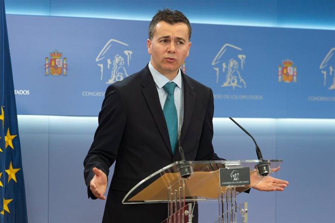 El portavoz del Grupo Socialista en el Congreso de los Diputados, Héctor Gómez.