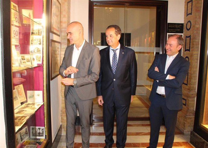 Archivo - El alcalde de Sevilla, Antonio Muñoz, en el Hotel Alfonso XIII.