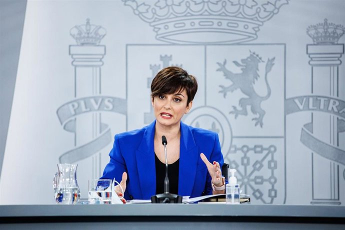 La ministra portavoz, Isabel Rodríguez, comparece tras la reunión del Consejo de Ministros en Moncloa, a 15 de febrero de 2022.  
