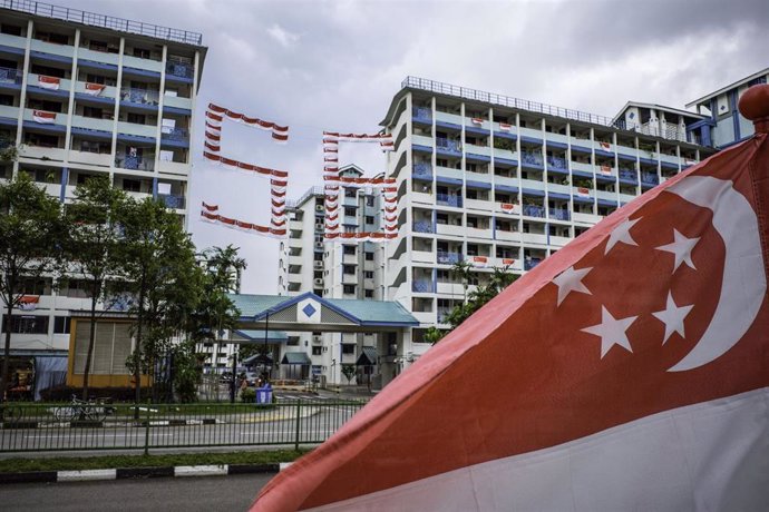 Archivo - Bandera de Singapur  (imagen de archivo).