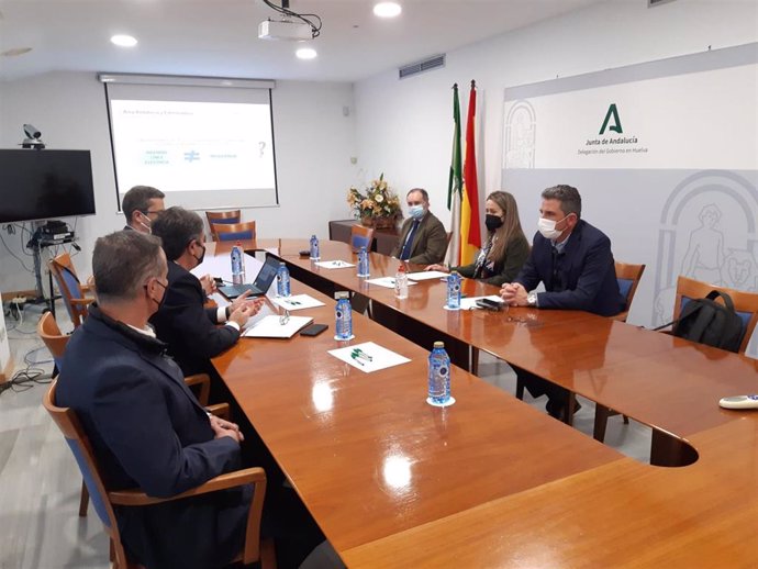 Reunión entre Endesa y la Junta en Huelva.