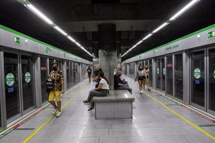 Archivo - Línea 1 del Metro de Sevilla.