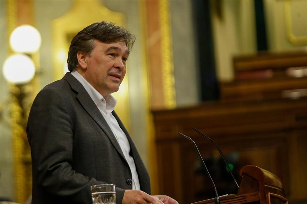 Archivo - El diputado de Teruel Existe al Congreso, Tomás Guitarte.