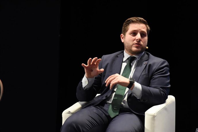 El consejero de Fomento, Nacho Hernando.