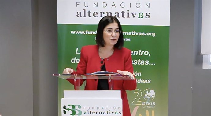La ministra de Sanidad, Carolina Darias, durante la presentación del informe La situación de las enfermedades cardiovasculares en España, de la Fundación Alternativas. En Madrid (España), a 16 de febrero de 2022.