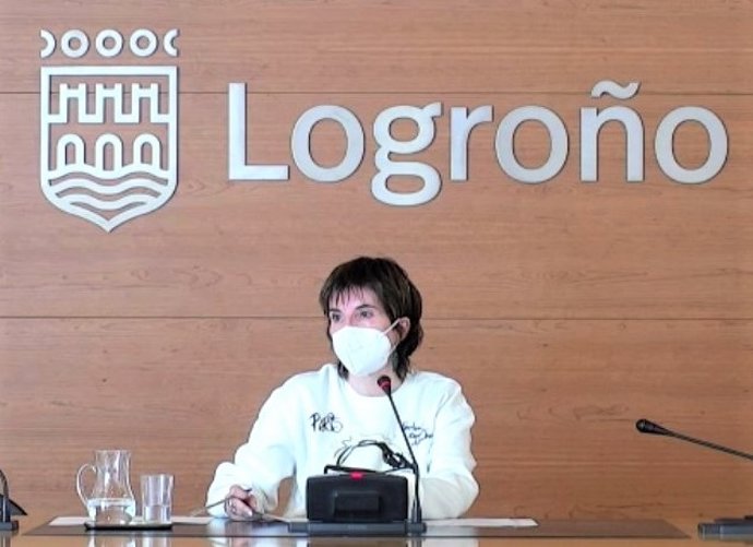 Eva Tobías, en la rueda de prensa de la Junta de Gobierno Local