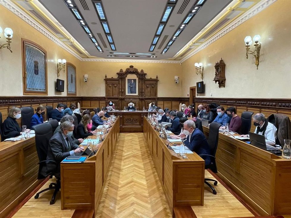 Archivo - Pleno Municipal del Ayuntamiento de Gijón (Archivo)