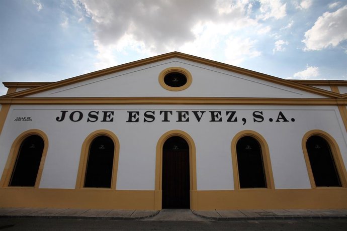 Archivo - Grupo José Estévez.