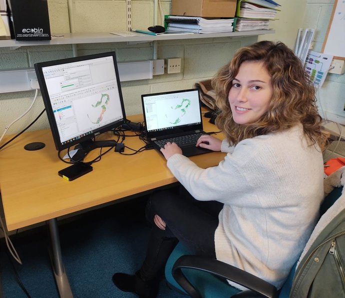 La investigadora de la Universidad de Cádiz Sara Haro, responsable del estudio.