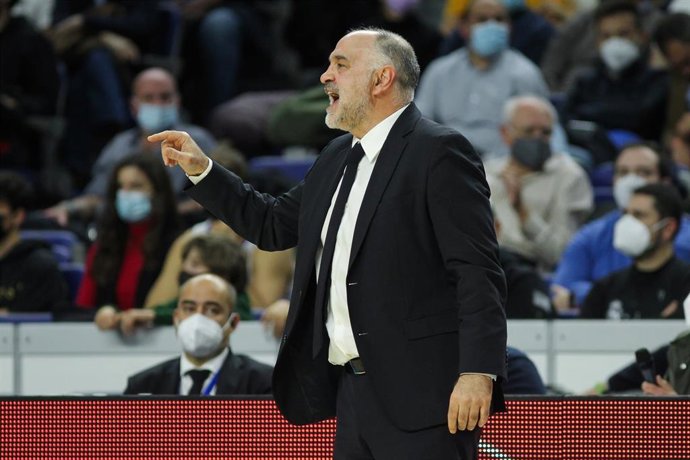 Pablo Laso dando instrucciones