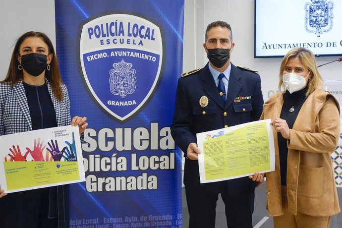 Archivo - Presentación de las jornadas formativas sobre diversidad de género en la Policía Local de Granada.