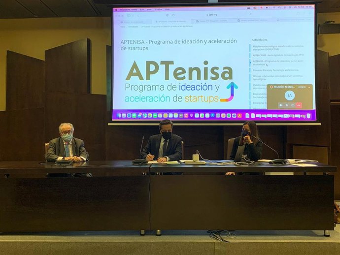 Felipe Romera, presidente de Apte, y josé Bayón, consejero delegado de Enisa, intervienen en la XI edición del Foro Transfiere para informar sobre el nuevo programa Aptenisa