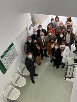 Visita al consultorio local