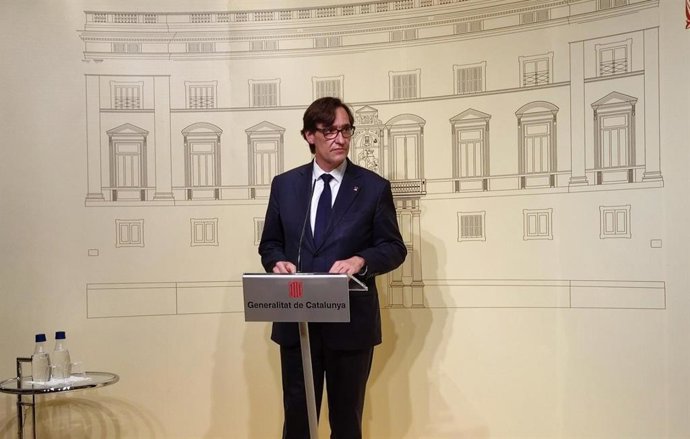 El secretario primero del PSC, Salvador Illa, en rueda de prensa en la Generalitat tras reunirse con el presidente de la Generalitat, Pere Aragons