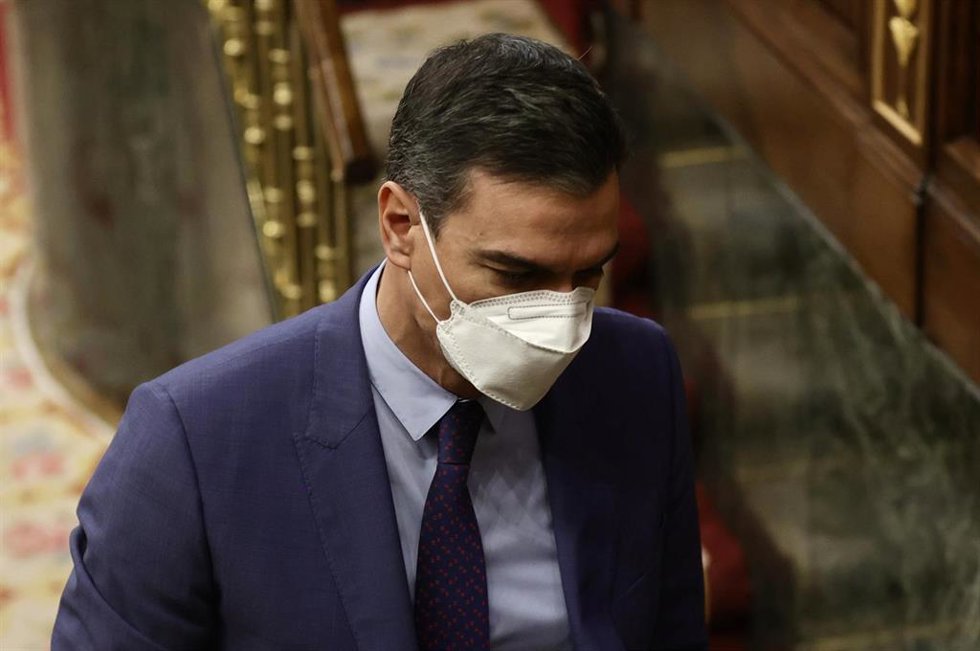 El presidente del Gobierno, Pedro Sánchez, en una sesión plenaria en el Congreso de los Diputados, a 16 de febrero de 2022, en Madrid (España). 