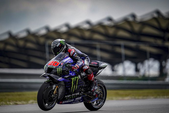 20 Quartararo Fabio (fra), Monster Energy Yamaha MotoGP, Yamaha YZR-M1, action during the 2022 Sepang MotoGP Official Test prior the 2022 FIM MotoGP World Championship, from February 5 to 6, 2022 on the Sepang International Circuit, in Sepang, Malaysia 