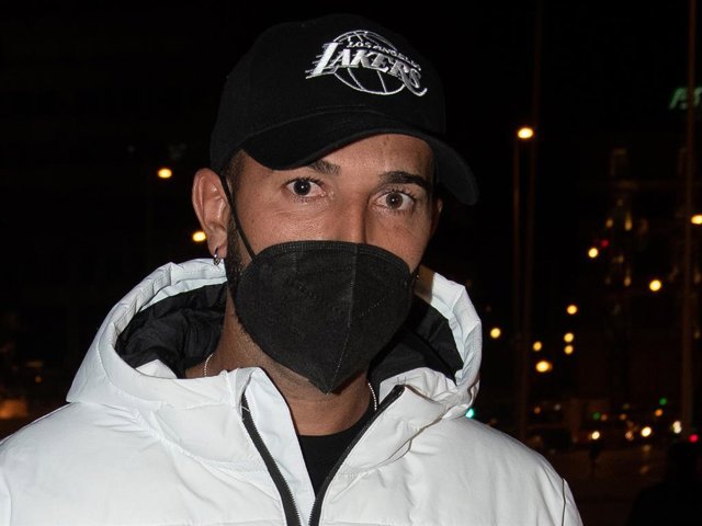 Omar Sánchez, divertida noche en Madrid con amigos