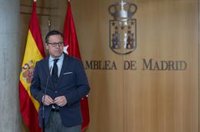 El portavoz de PP en Asamblea confirma que Ayuso habló con Almeida cuando supo de la investigación a su familia