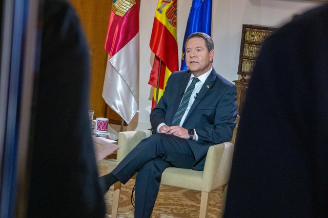 ancha, Emiliano García-Page, en una entrevista en CMMedia