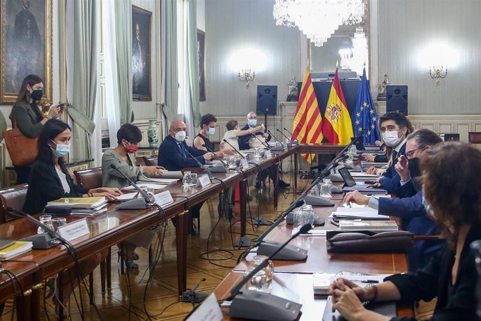 Archivo - Vista general de los asistentes que participan en la Comisión Bilateral Generalitat de Catalunya - Estado, a 2 de agosto de 2021, en la sede del Ministerio, en Madrid (España). La comisión bilateral se reúne hoy después de tres años de no hace