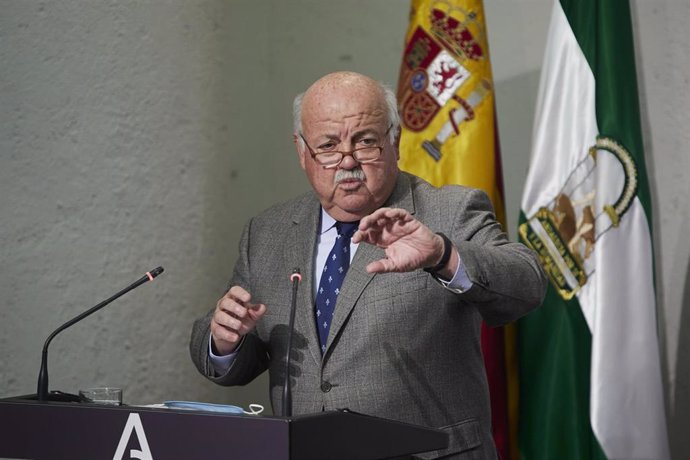El consejero de Sanidad, Jesús Aguirre, durante la rueda de prensa tras el Consejo de Gobierno Andaluz en el Palacio de San Telmo, a 1 de febrero de 2022 en Sevilla (Andalucía, España)