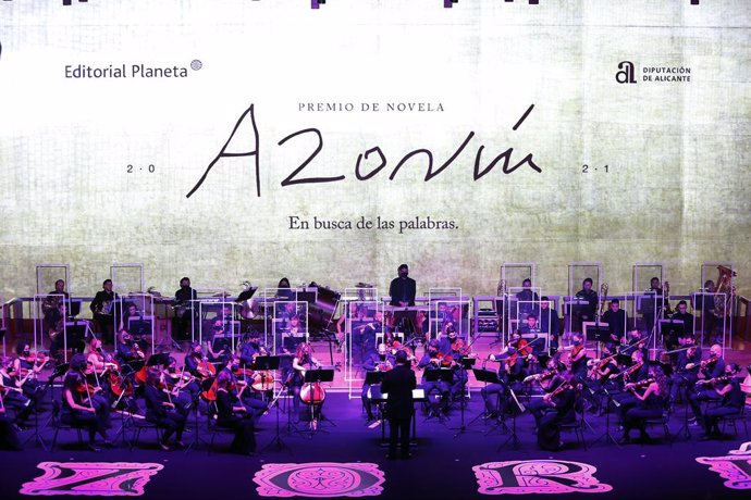 Archivo - Gala de entrega del Premio Azorín de Novela 2021, a 13 de mayo de 2021, en Alicante, Comunidad Valenciana (España).