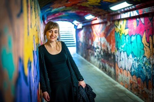 L'escriptora guanyadora del XI Premi Carlemany per al Foment de la Lectura, Laura Gonzalvo