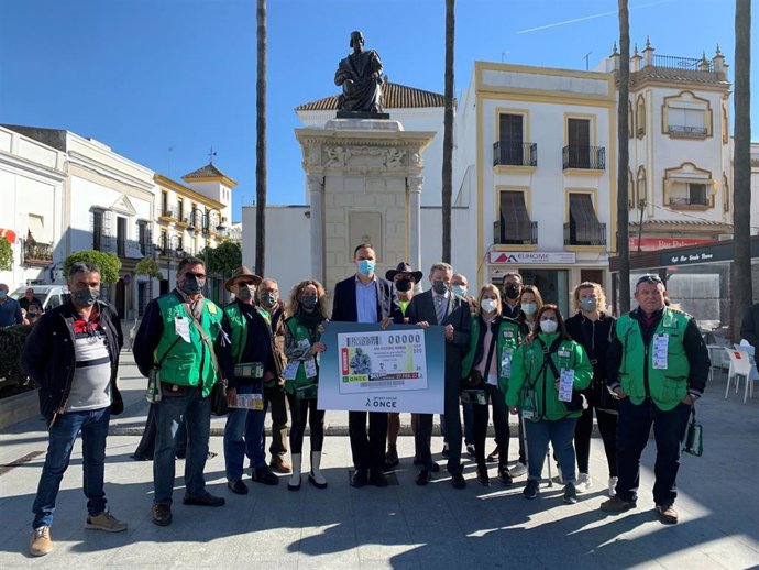 Presentación del cupón de la ONCE para el Año Cultural Nebrija