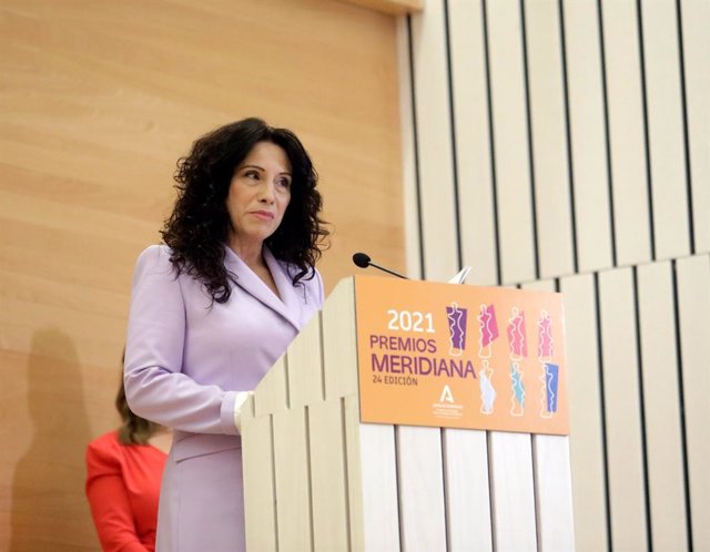 La consejera de Igualdad, Políticas Sociales y Conciliación de la Junta de Andalucía, Rocío Ruiz, en una foto de archivo.