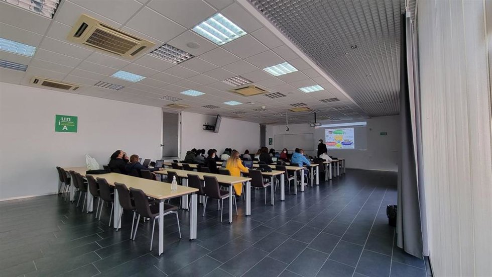 Aulas con alumnos en la sede de Santa María de la Rábida de la UNIA.