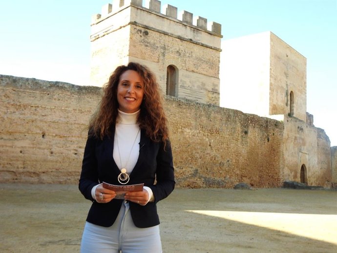 La delegada de Turismo del Ayuntamiento de Alcalá de Guadaíra, Rosa Carro (Cs), ha  indicado que el Castillo y el Parque Oromana son los escenarios más solicitados por las productoras para rodar películas o documentales.