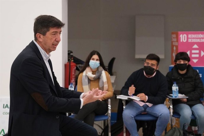 El vicepresidente y consejero de Turismo, Regeneración, Justicia y Administración Local, Juan Marín.