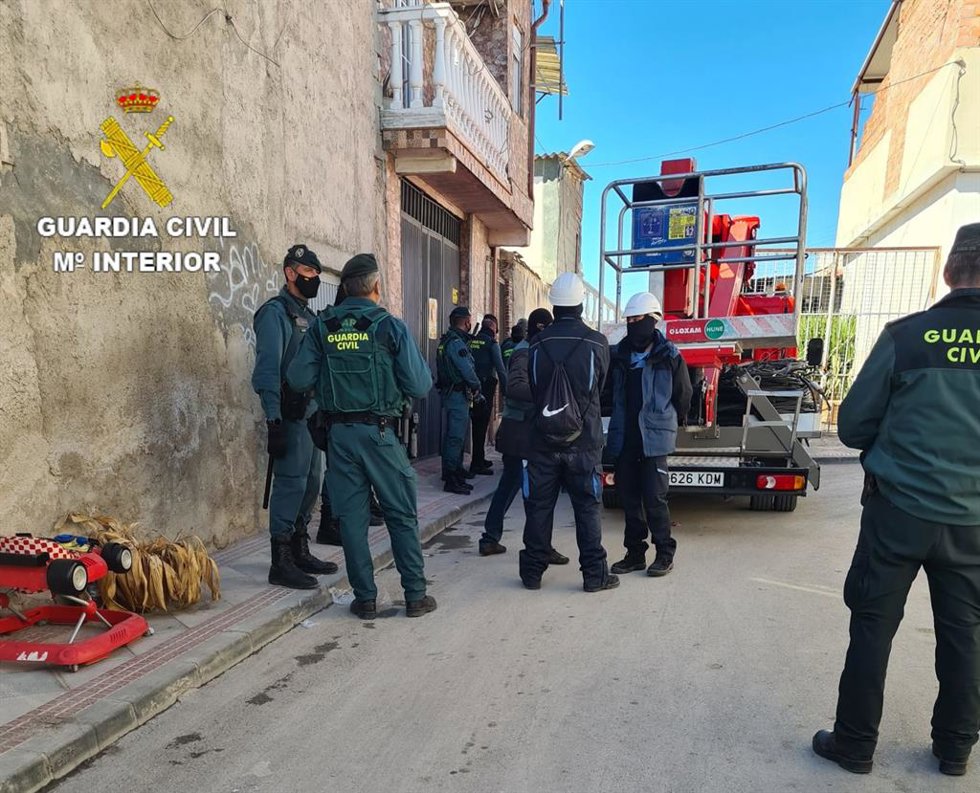 Operación de la Guardia Civil en Atarfe (Granada).
