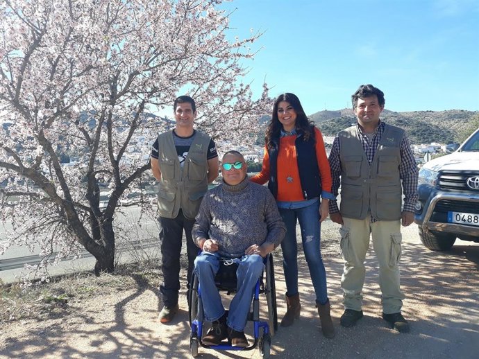 La delegada territorial de Turismo de la Junta en Málaga, Nuria Rodríguez, visita Agroaula La Moheda en Casabermeja