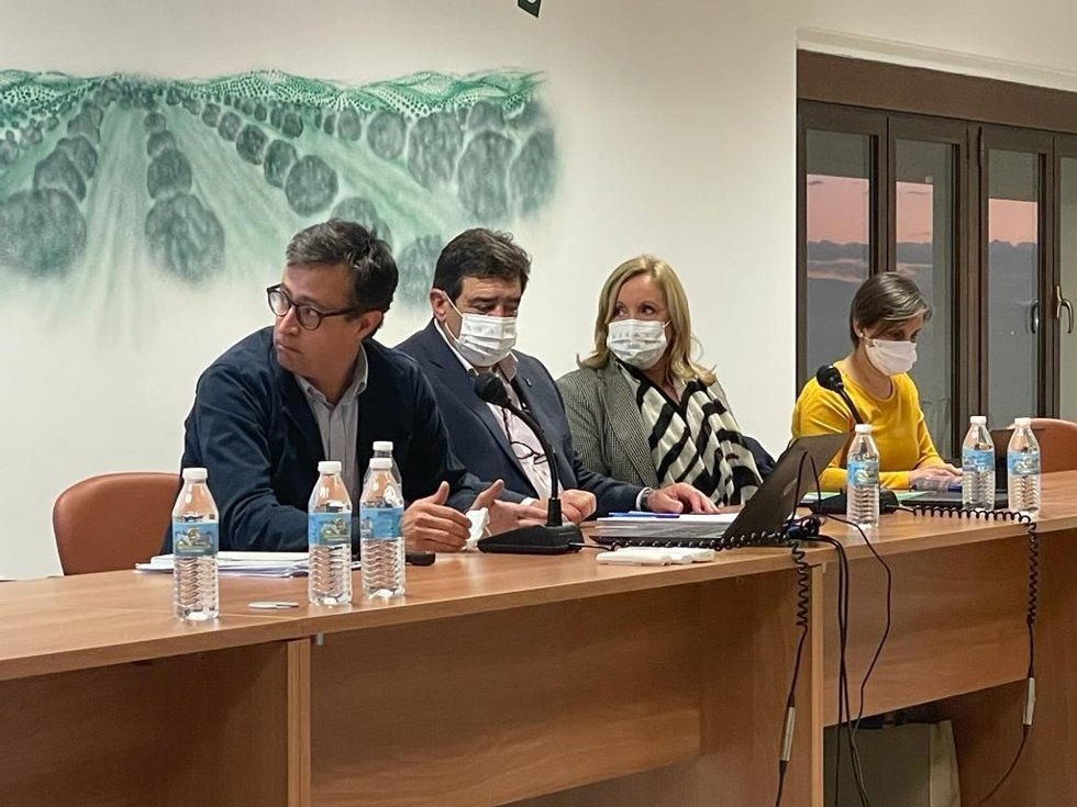 Reunión de la Consejería de Agricultura, Ganadería, Pesca y Desarrollo Sostenible con el sector agrario de Úbeda (Jaén)