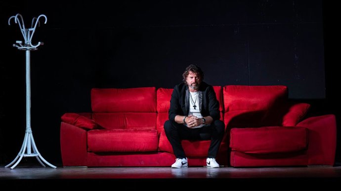 El cantaor Jesús Castilla, que continúa sumando seguidores fuera de la provincia, contará también con la colaboración especial de Paula Moreno al baile y Jesús de Lucas al cante.