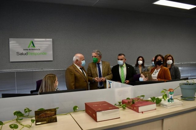 Visita al centro de Salud Responde.