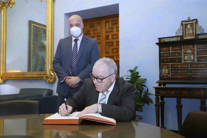 Las diputaciones de Huesca y Córdoba resaltan el papel de las instituciones provinciales para atender al medio rural.