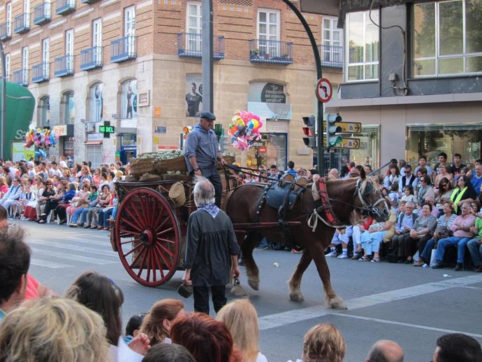Archivo - Desfile del 'Bando de la Huerta' 2014