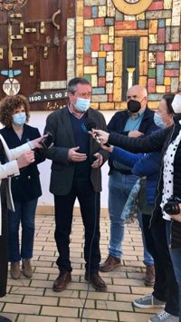 Espadas dice que al PP le ha sentado "muy mal" que "la sociedad" se manifieste "por el estado de la sanidad pública"