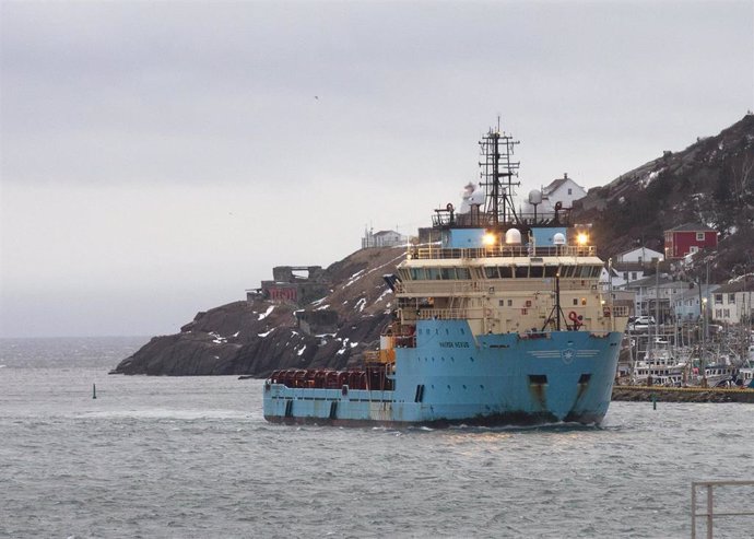 El buque canadiense Nexus llega al Puerto de San Juan de Terranova, a 18 de febrero de 2022, en San Juan, Terranova (Canadá).