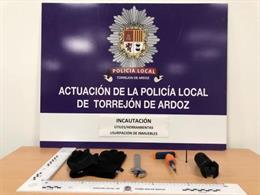 Policía de Torrejón evita la okupación de una vivienda por parte de mafias que trafican con pisos