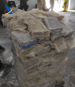 Guardia Civil y Agencia Tributaria intervienen en el puerto de Las Palmas un contenedor con cerca de 270 kilos de cocaína