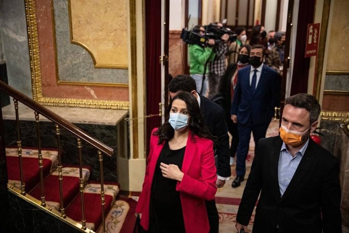 La presidenta de Ciudadanos, Inés Arrimadas, y el diputado por Málaga, Guillermo Díaz.