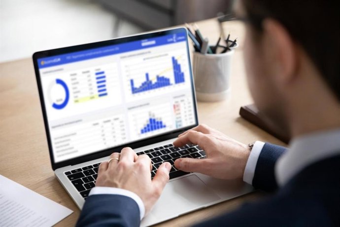 Archivo - El Gobierno regional dota a EducamosCLM de una nueva herramienta para conocer y mejorar la competencia digital de docentes y centros educativos.